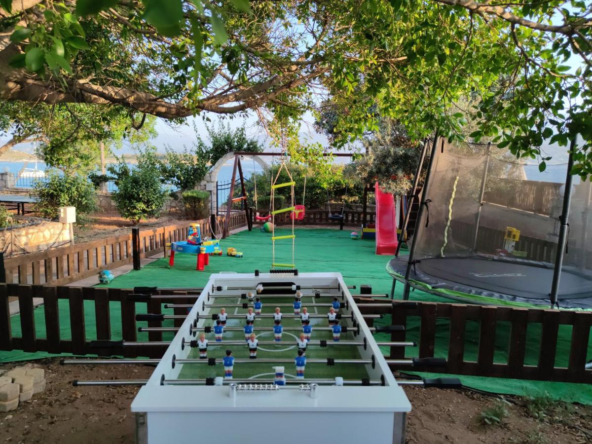 Seaside, Relaxing Family House With Playground! Villa Lavrys 4 มาราตี ภายนอก รูปภาพ
