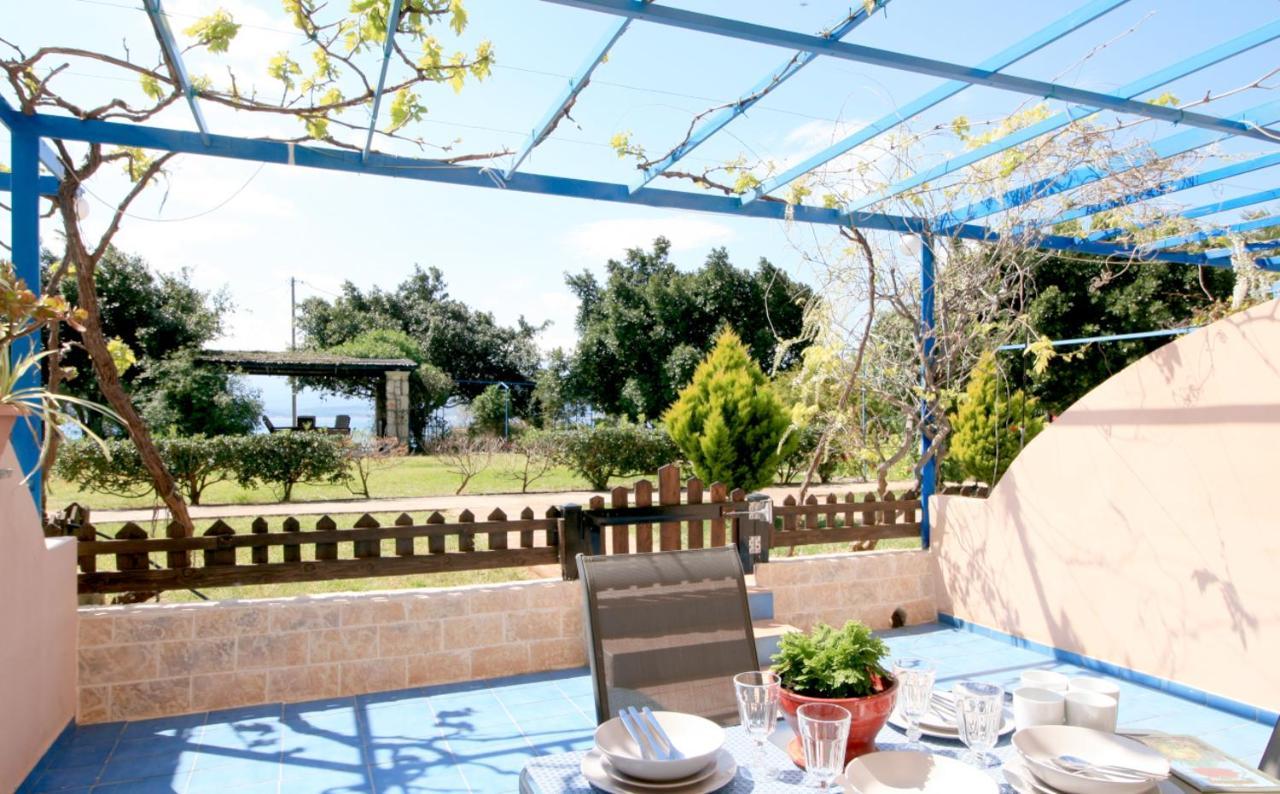 Seaside, Relaxing Family House With Playground! Villa Lavrys 4 มาราตี ภายนอก รูปภาพ