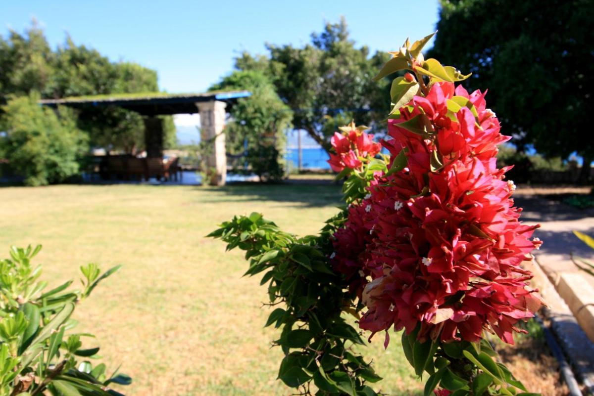 Seaside, Relaxing Family House With Playground! Villa Lavrys 4 มาราตี ภายนอก รูปภาพ