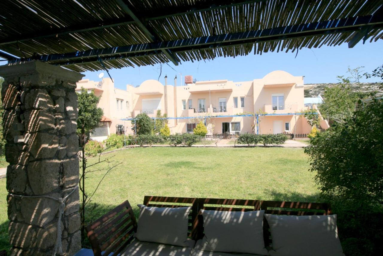 Seaside, Relaxing Family House With Playground! Villa Lavrys 4 มาราตี ภายนอก รูปภาพ